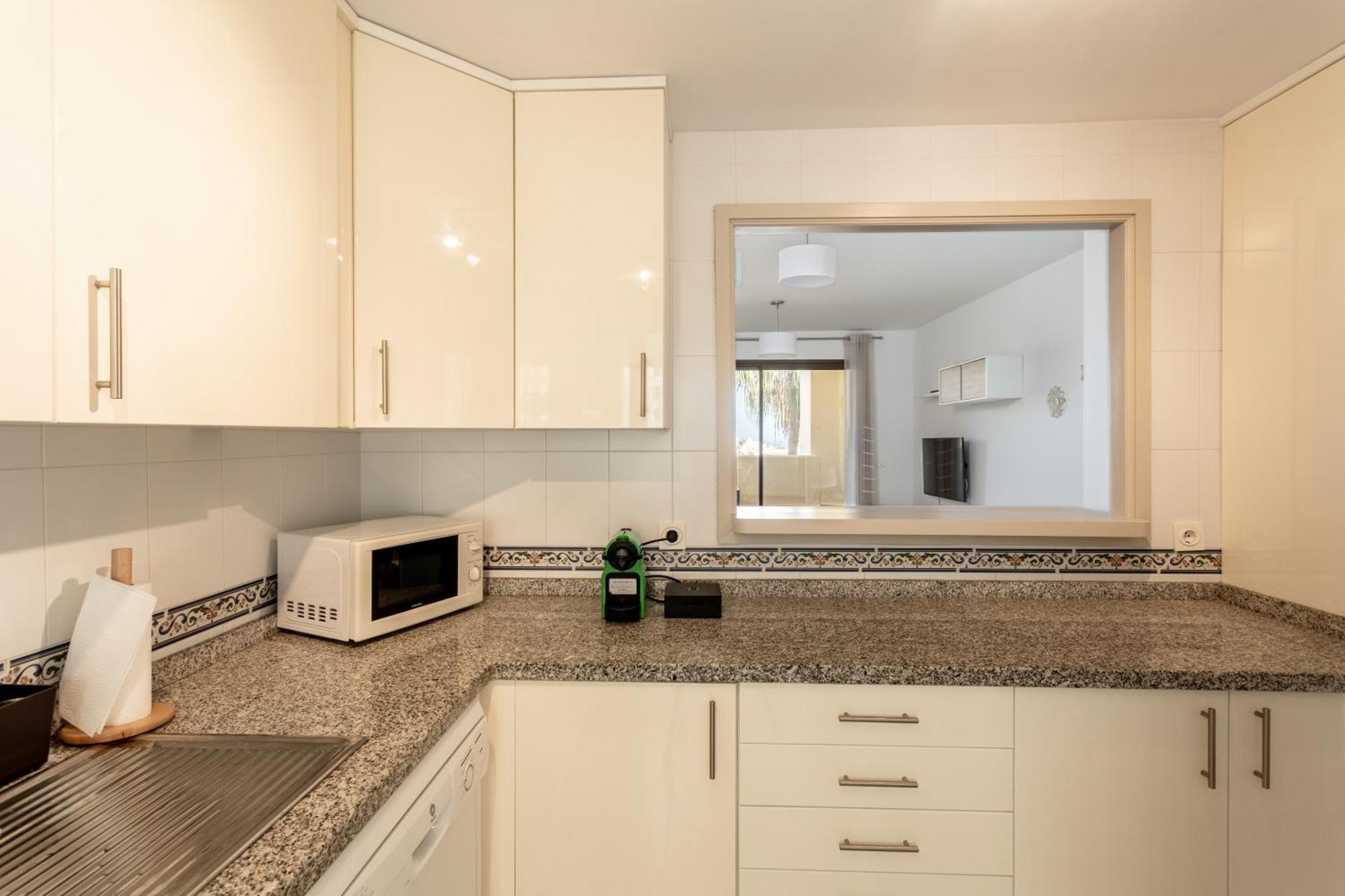 Duquesa Village Apartment *